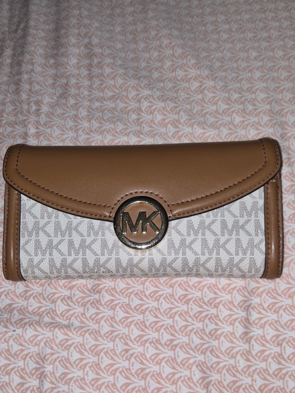 Michael Kors Tan and Cream Signature Continental Wallet